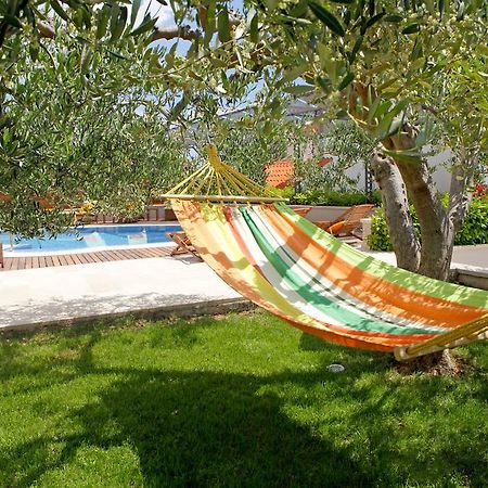 Apartments Diana - New Heated Pool Bol Buitenkant foto