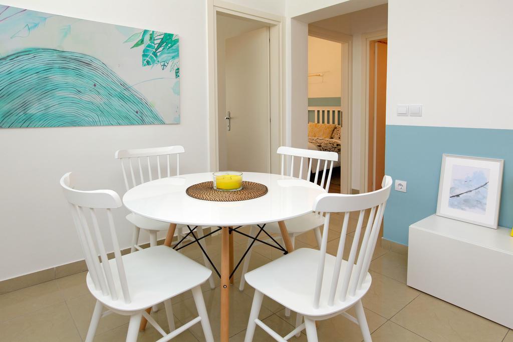 Apartments Diana - New Heated Pool Bol Buitenkant foto